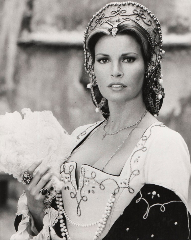 Item #54582 The Prince and the Pauper / Crossed Swords. Official film still. Raquel WELCH, Mark, TWAIN, George MacDonald, FRASER.