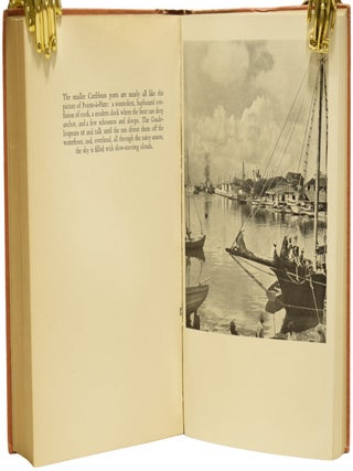 The Traveller's Tree. A Journey Through the Caribbean Islands.