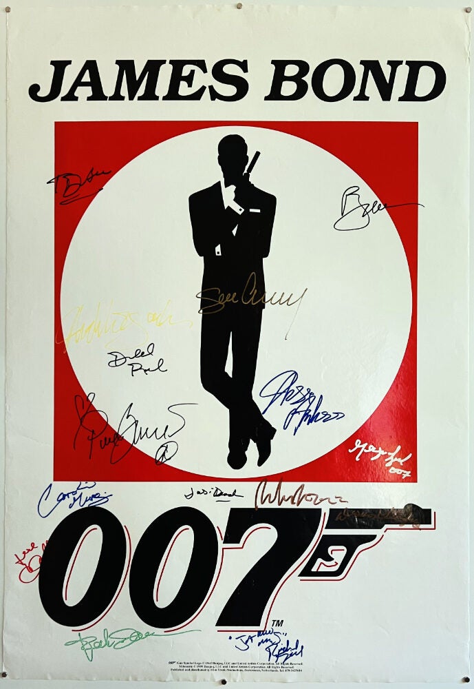 洋書 Official James Bond 007 Movie Poster MOVIE POSTER James Bond 007 | Ian Fleming / Bondiana