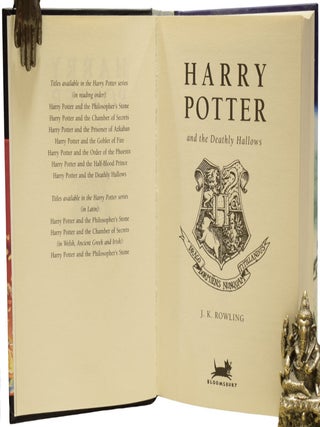 Harry Potter and the The Deathly Hallows (with publication gift bag).